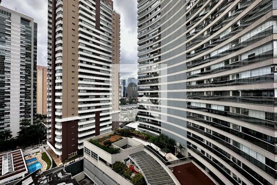 Vista  de apartamento à venda com 3 quartos, 94m² em Vila Gertrudes, São Paulo
