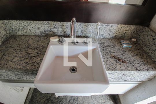 Banheiro Espaço Gourmet de casa à venda com 3 quartos, 360m² em Santa Amelia, Belo Horizonte