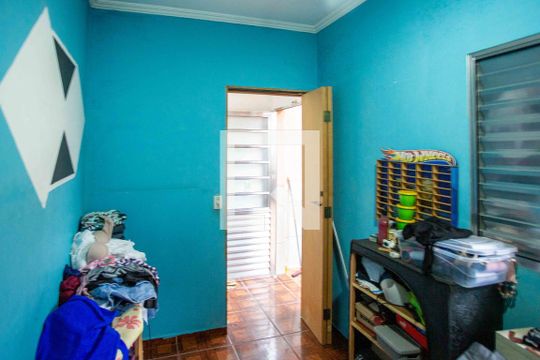 Quarto 3 de casa à venda com 3 quartos, 105m² em Nucleo Habitacional Nova Conquista, Diadema