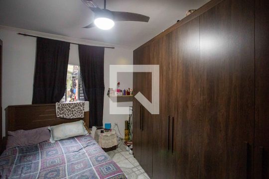 Quarto 1 de casa à venda com 3 quartos, 105m² em Nucleo Habitacional Nova Conquista, Diadema