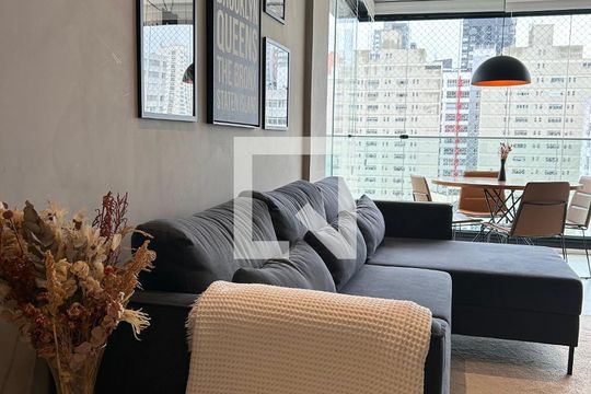 Sala de apartamento à venda com 2 quartos, 85m² em Pinheiros, São Paulo