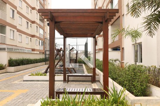 Área comum - Praça de convivência de apartamento à venda com 2 quartos, 47m² em Vila Carmosina, São Paulo