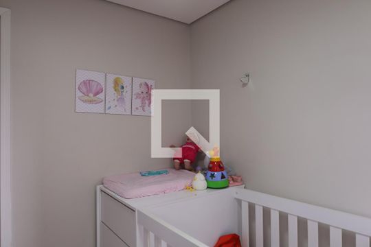 Quarto 2 de apartamento para alugar com 2 quartos, 47m² em Vila Carmosina, São Paulo