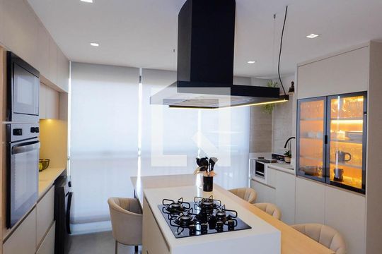 Sala/Cozinha de apartamento à venda com 2 quartos, 47m² em Jardim Vila Galvao, Guarulhos