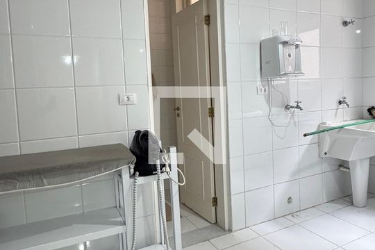 Área de Serviço de casa de condomínio à venda com 4 quartos, 614m² em Residencial Morada dos Lagos, Barueri