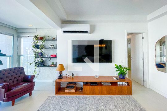 Sala de apartamento à venda com 1 quarto, 68m² em Sumaré, São Paulo