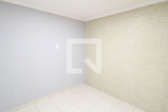 Sala de casa para alugar com 2 quartos, 70m² em Vila Medeiros, São Paulo