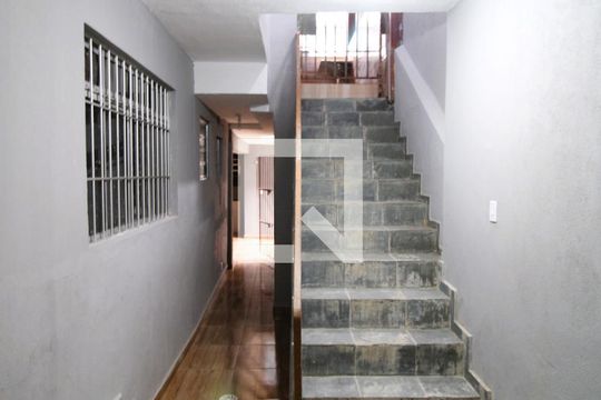 Área comum de casa para alugar com 2 quartos, 70m² em Vila Medeiros, São Paulo