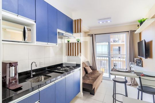 Cozinha de apartamento à venda com 1 quarto, 26m² em Jardim Caravelas, São Paulo