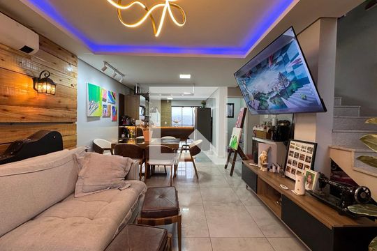 Sala de casa à venda com 3 quartos, 110m² em Campestre, São Leopoldo