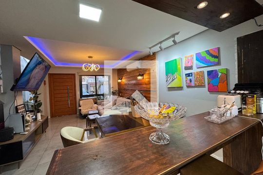Sala de casa à venda com 3 quartos, 110m² em Campestre, São Leopoldo