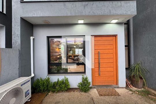 Fachada de casa à venda com 3 quartos, 110m² em Campestre, São Leopoldo