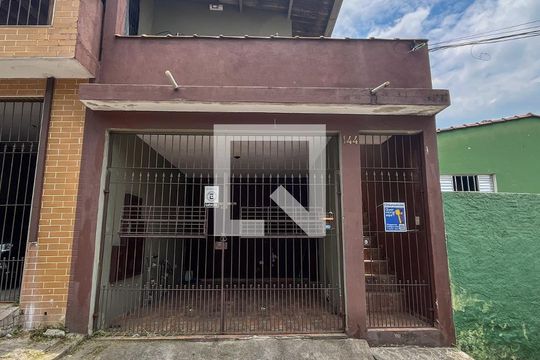 Fachada de casa para alugar com 1 quarto, 35m² em Sítio Morro Grande, São Paulo