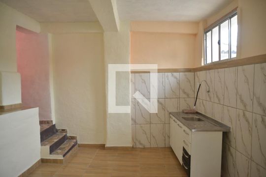Cozinha de casa à venda com 2 quartos, 50m² em Vila Santo Alberto, Santo André