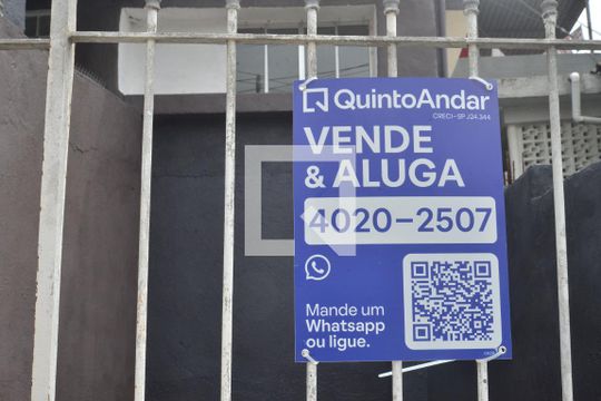 Plaquinha de casa à venda com 2 quartos, 50m² em Vila Santo Alberto, Santo André