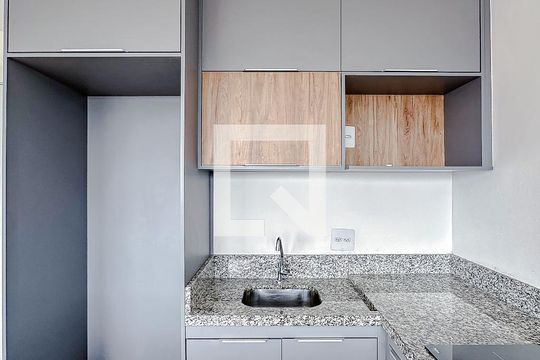 Cozinha de apartamento à venda com 1 quarto, 38m² em Quarta Parada, São Paulo