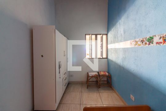Quarto 2 de casa à venda com 7 quartos, 400m² em Santa Maria, Osasco