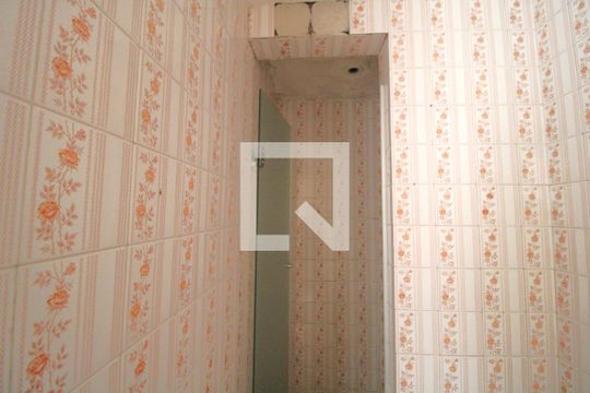 Banheiro de apartamento à venda com 3 quartos, 76m² em Jardim Umuarama, São Paulo