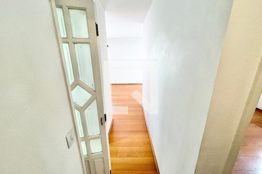 Corredor de apartamento à venda com 4 quartos, 97m² em Santana, São Paulo