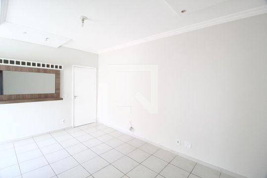 Apartamento para alugar com 3 quartos, 85m² em Santa Luzia, Uberlândia