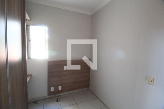 Quarto 1 de apartamento para alugar com 3 quartos, 85m² em Santa Luzia, Uberlândia