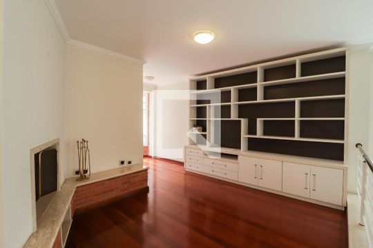 Lareira de casa de condomínio à venda com 3 quartos, 378m² em Tucuruvi, São Paulo