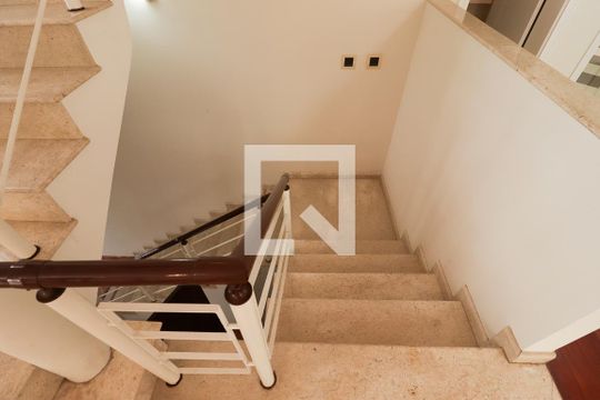 Sala de casa de condomínio à venda com 3 quartos, 378m² em Tucuruvi, São Paulo