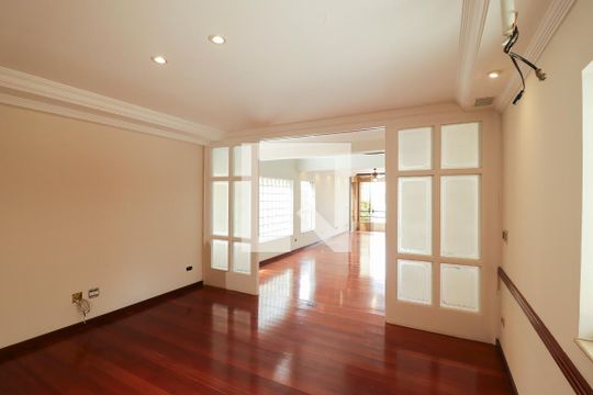 Sala de casa de condomínio à venda com 3 quartos, 378m² em Tucuruvi, São Paulo