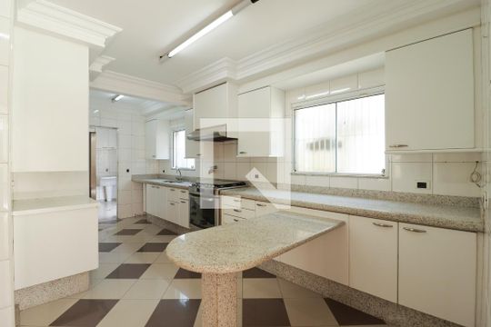 Cozinha de casa de condomínio à venda com 3 quartos, 378m² em Tucuruvi, São Paulo