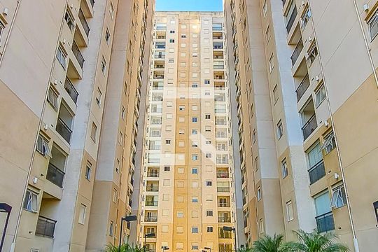 Fachada dos  bloco de apartamento para alugar com 2 quartos, 56m² em Planalto, São Bernardo do Campo