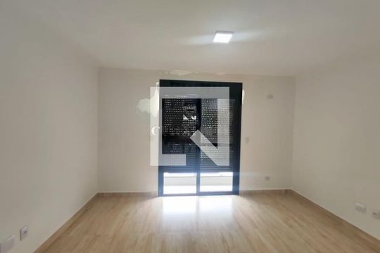 Casa à venda com 3 quartos, 140m² em Vila Marieta, São Paulo