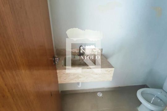 Casa à venda com 3 quartos, 140m² em Vila Marieta, São Paulo