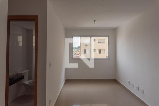 Sala de apartamento à venda com 2 quartos, 43m² em Parque Industrial, Campinas