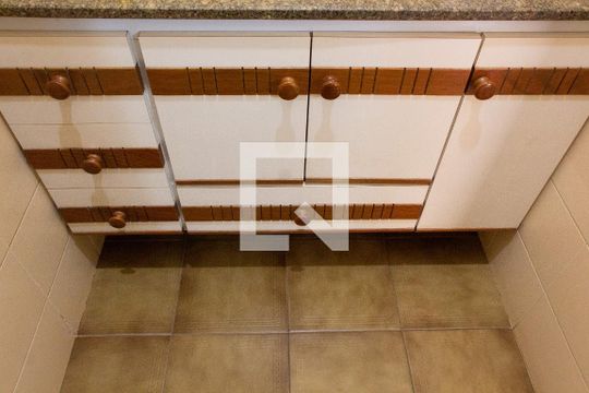 LAVABO de casa à venda com 4 quartos, 778m² em Conjunto Habitacional Vila Santana (sousas), Campinas