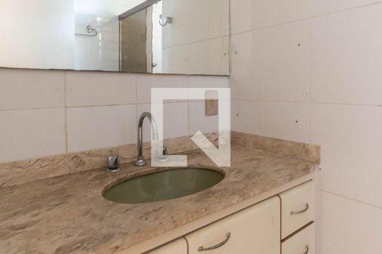 Banheiro da Suíte de apartamento à venda com 3 quartos, 200m² em Andaraí, Rio de Janeiro