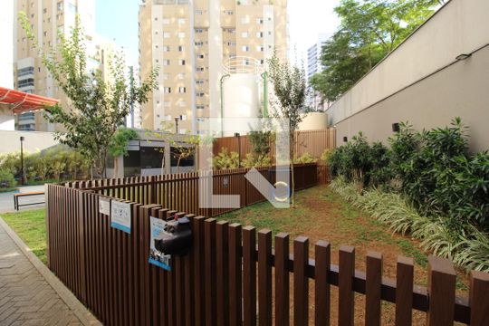 Área Comum - Espaço Pet de kitnet/studio para alugar com 1 quarto, 27m² em Vila Nova Conceição, São Paulo