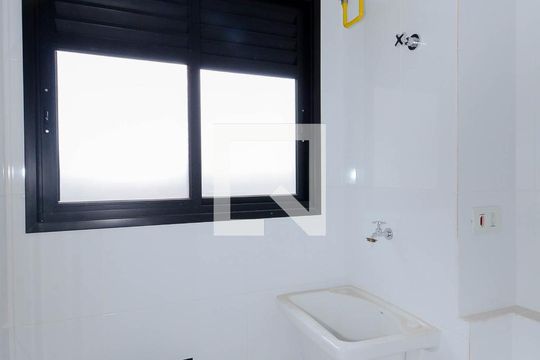 Área de Serviço de apartamento à venda com 2 quartos, 46m² em Vila Galvão, Guarulhos