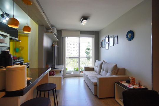 Sala de apartamento à venda com 2 quartos, 56m² em Jardim Itu, Porto Alegre
