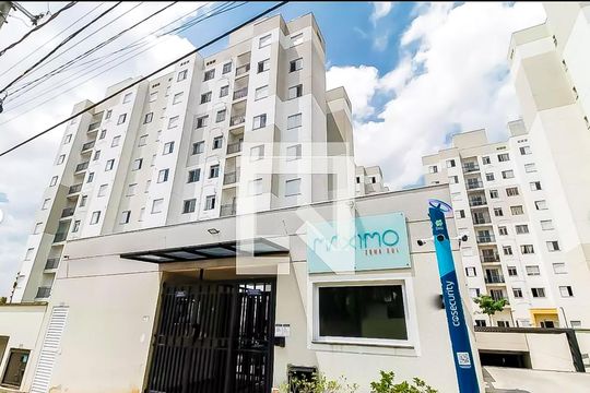 Fachada de apartamento para alugar com 2 quartos, 42m² em Parque Reboucas, São Paulo