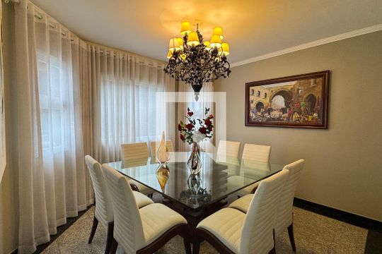 Sala de Jantar de casa de condomínio à venda com 5 quartos, 360m² em Alphaville, Santana de Parnaíba