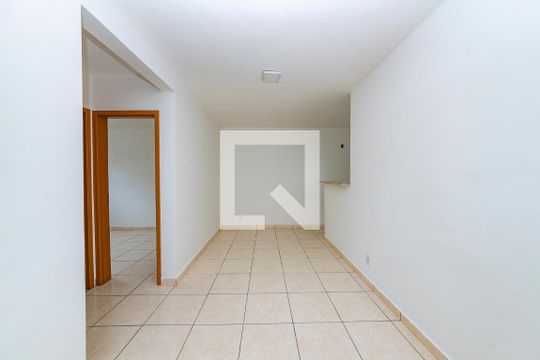 Sala de apartamento para alugar com 2 quartos, 45m² em Cabral, Contagem