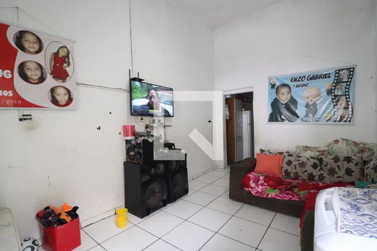Sala de casa para alugar com 2 quartos, 300m² em Jardim Cristiane, Santo André