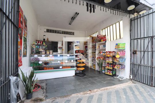 Garagem de casa para alugar com 2 quartos, 300m² em Jardim Cristiane, Santo André