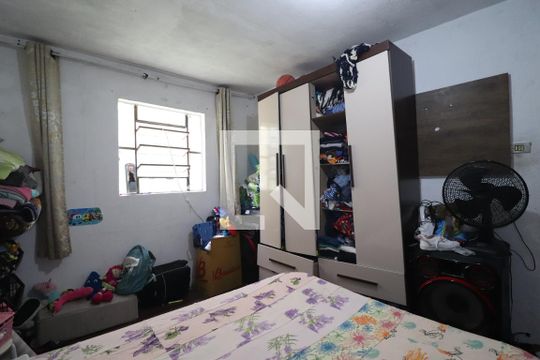 Quarto 1 de casa para alugar com 2 quartos, 300m² em Jardim Cristiane, Santo André