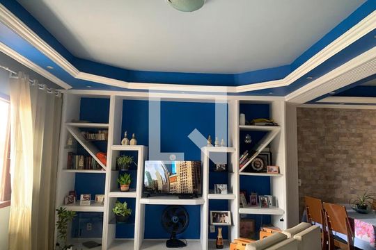Sala de apartamento à venda com 3 quartos, 80m² em Brás de Pina, Rio de Janeiro