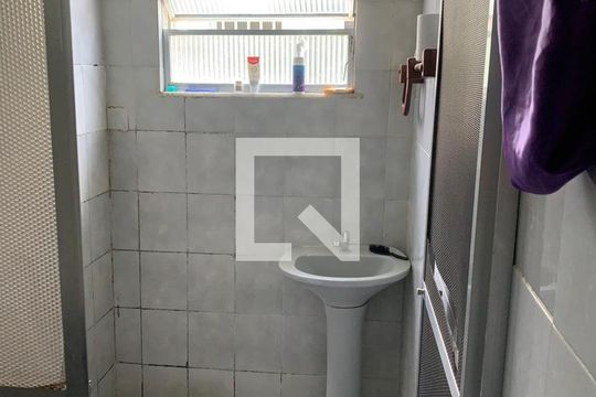Banheiro 03 de apartamento à venda com 3 quartos, 80m² em Brás de Pina, Rio de Janeiro
