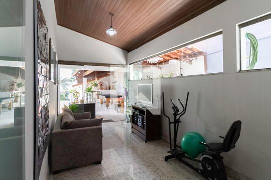 Área Gourmet de casa à venda com 4 quartos, 1500m² em Braúnas, Belo Horizonte