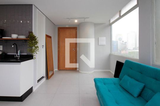 Sala 2 de kitnet/studio à venda com 2 quartos, 76m² em Centro, São Paulo