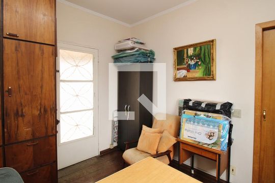 Quarto 1 de casa à venda com 3 quartos, 130m² em Vila Paiva, São Paulo