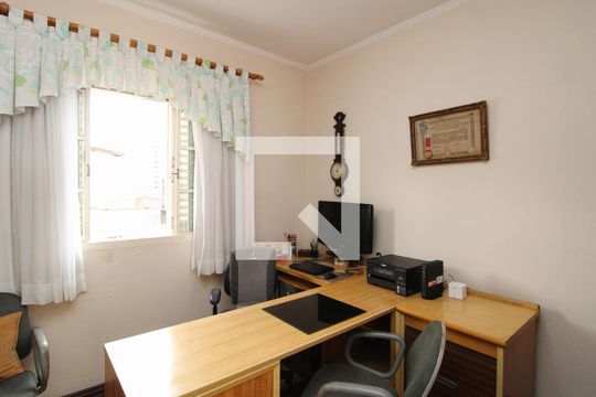 Quarto 1 de casa à venda com 3 quartos, 130m² em Vila Paiva, São Paulo